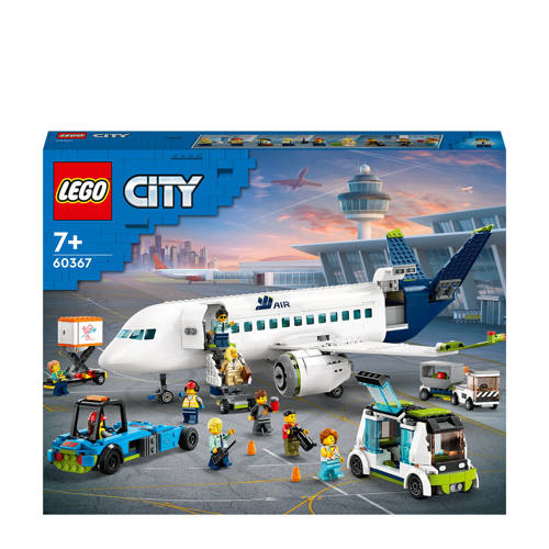 lego-city-passagiersvliegtuig-60367