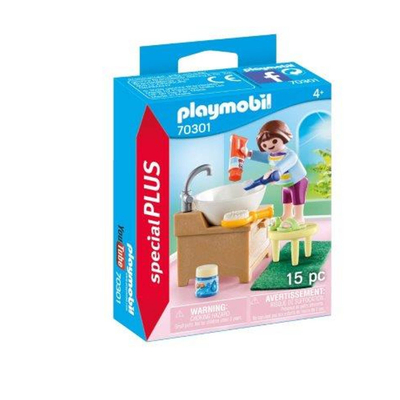 PLAYMOBIL Special Plus Meisje aan wastafel - 70301