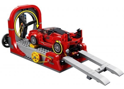 LEGO Speed Champions Ferrari FXX K & Development Center - 75882