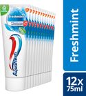 Aquafresh Freshmint 3in1 tandpasta voor een frisse adem voordeelverpakking 12 x 75ml, recyclebare plastic tube en dop