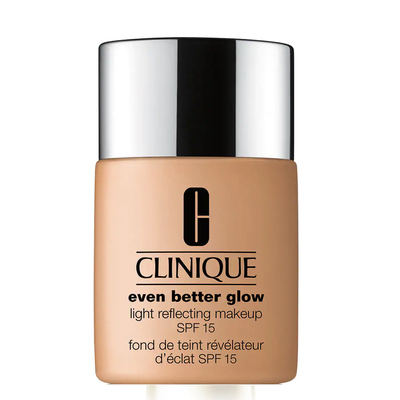 Clinique Even Better Glow Light Reflecting Makeup SPF 15 Foundation 30 ml