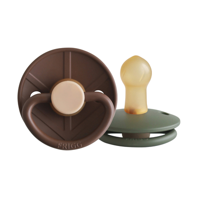 FRIGG Little Viking Fopspeen - 0-6 Mnd - 2 stuks - Cocoa/Olive
