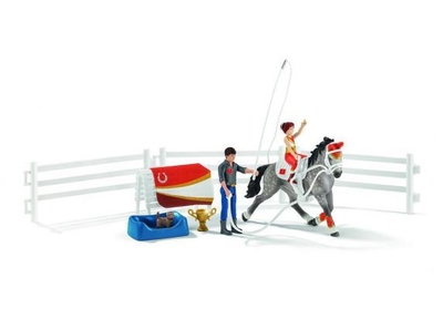 schleich HORSE CLUB Speelfigurenset - Mia's Springset - Kinderspeelgoed voor Jongens en Meisjes - 5 tot 12 jaar - 18 Onderdelen - 42443