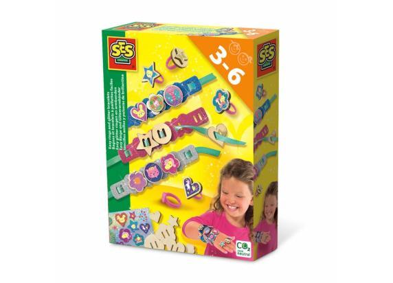 SES - Easy glitter ringen en armbanden - sieraden maken - kunststof kinderringen en echt houten bedels - met glitter - speelgoed 3 jaar