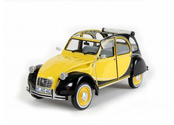 Revell 1/24 Citroën 2CV