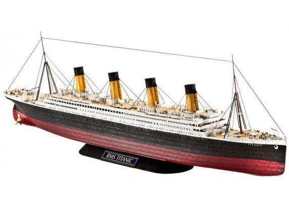 Revell 1/700 R.M.S. Titanic