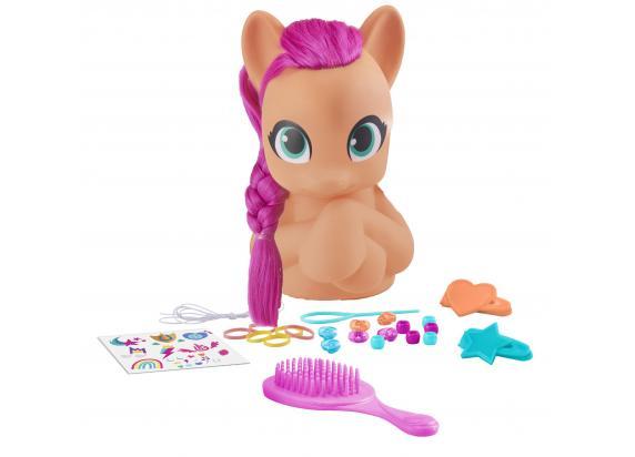 My Little Pony Sunny Starscout kapkop met 15 accessoires