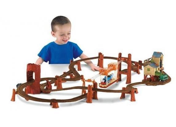 Fisher Price - Thomas & Friends Thomas Zip, Zoom & Logging Adventure