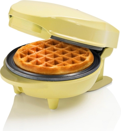 Bestron mini-wafelijzer voor klassieke wafels, wafelijzer met antiaanbaklaag, voor kinderfeestjes, Familiefeest, Pasen of Kerst, retro design, 550 Watt, kleur: geel