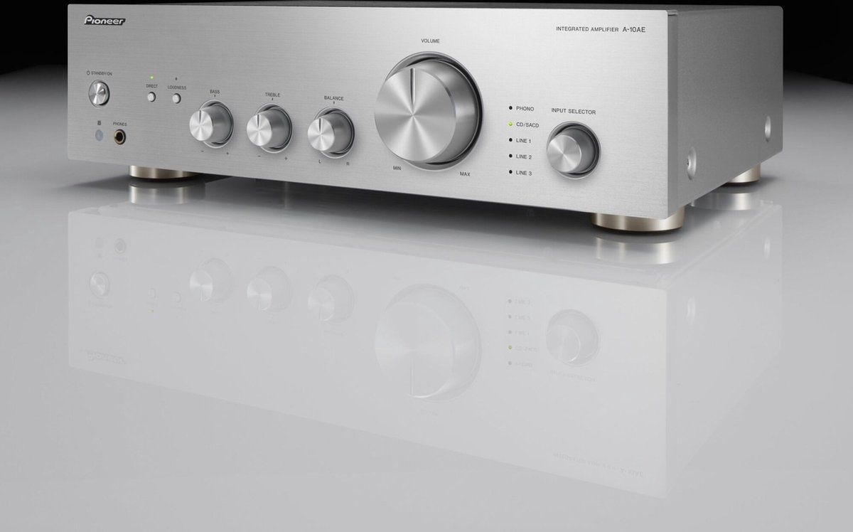 Pioneer A-10AE Silver Geïntegreerde versterker | 2.0 | Tone Control | Loudness | Analoge ingangen | Phono MM | Source Direct | Hoofdtelefoonuitgang | Totaal uitgangsvermogen: 2x 50 W