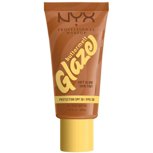 NYX Professional Make Up Buttermelt Glaze Chai Butta Foundation - Tot 12 uur draagtijd - SPF 30 bescherming - 5 - 30ml