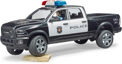 RAM 2500 politievoertuig met politieman van Bruder