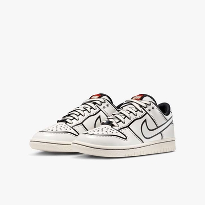 LEGO Nike Dunk Low x LEGO collectie - Schoenen voor oudere kinderen