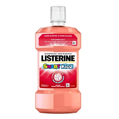 LISTERINE Smart Kidz Mild Berry 500 ml, antibacteriële mondspoeling voor kinderen, zonder alcohol en suiker, mondwater beschermt tegen cariës, geschikt voor kinderen vanaf 6 jaar