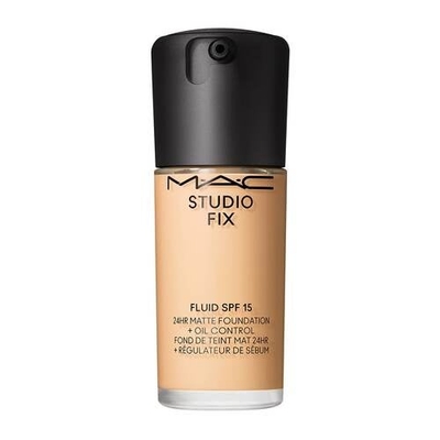 MAC Studio Fix Fluid Foundation SPF 15 NC15 30 ml
