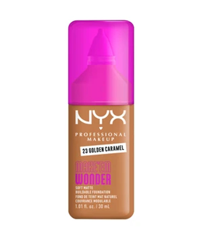 NYX Professional Make Up Make 'EM Wonder Foundation - Zachte matte finish - Met huidverzorgende vitamine C en hyaluronzuur - Golden Caramel