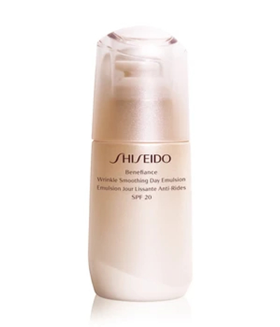 Shiseido Benefiance Wrinkle Smoothing Day Emulsion SPF 20 Dagcrème 75 ml