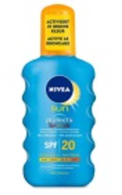 Nivea Zonnebrand Spray Protect & Bronze SPF20 - 200 ml