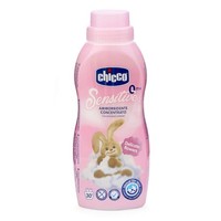 Chicco Sensitive Fiori Delicati wasverzachterconcentraat, voor alle babykleding, hypoallergeen zonder kleurstoffen, 0+ maanden, 750 ml
