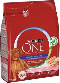 Purina One Medium/Maxi Sensitive zalm en rijst hondenbrokken voor volwassen honden - 2,5 kg