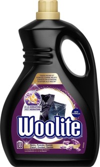 Woolite vloeibaar wasmiddel voor donkere kleding met keratine - 33 wasbeurten